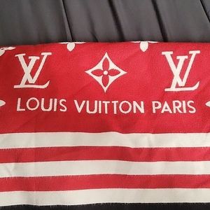 Louis Vuitton Scarf